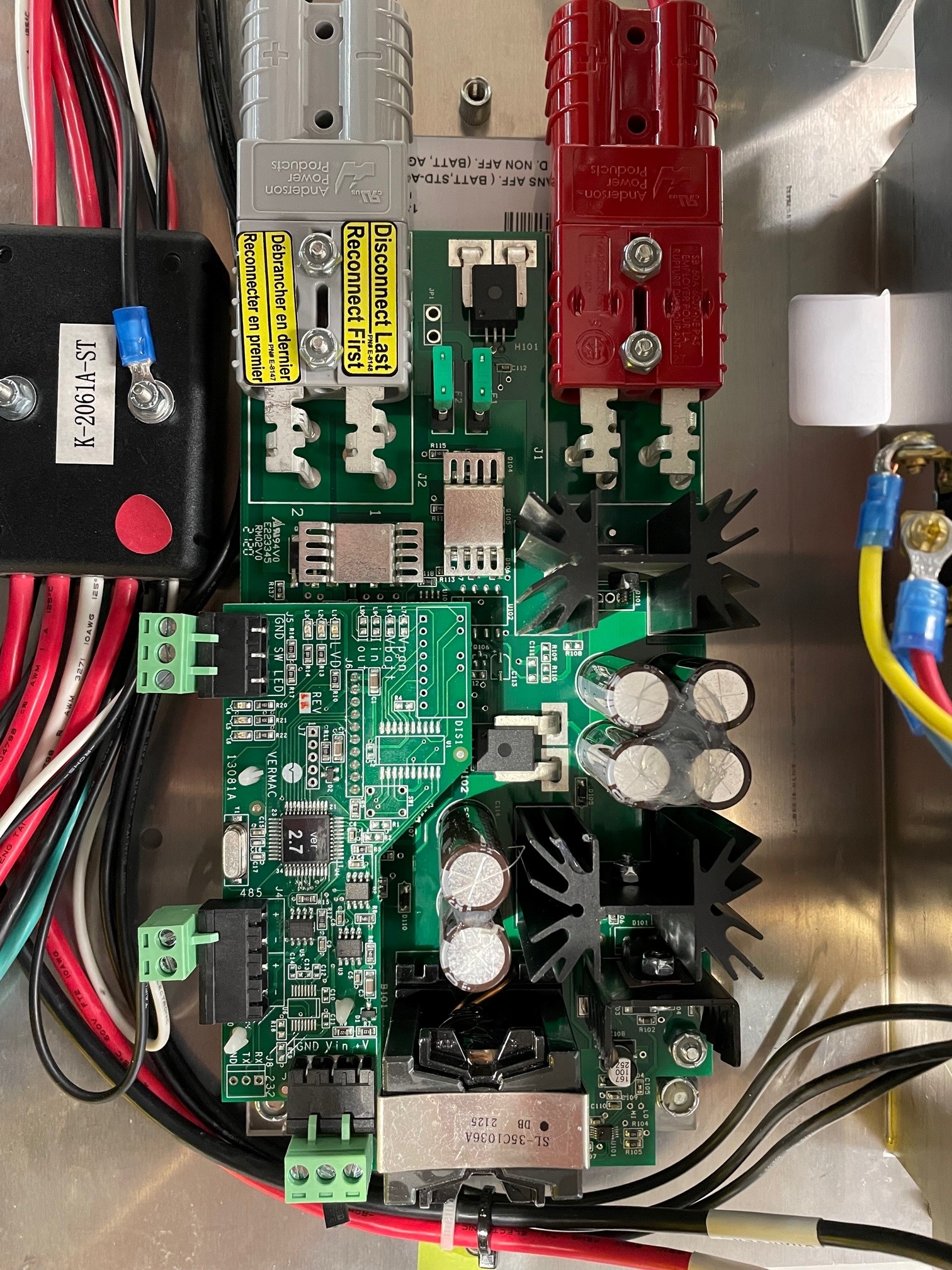 Old_style_regulator.jpg